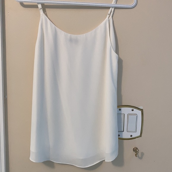 SOLD NWOT Babaton white V-neck cami XS - Picture 3 of 5